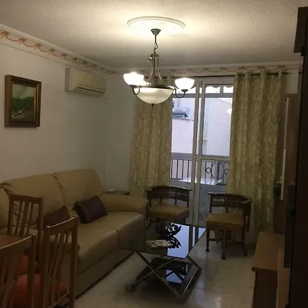 Torrevieja, 2 Minutes Away From The Beach * Torrevieja